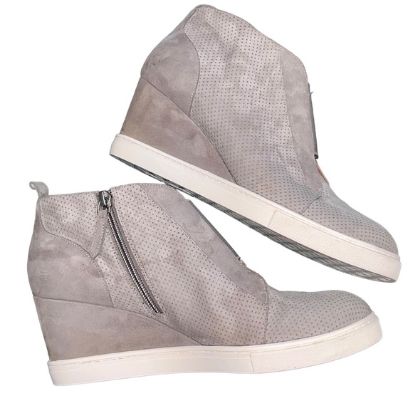 Linea Paolo Felicia Gray Perforated Suede Wedge Sneaker Booties - Picture 5 of 10